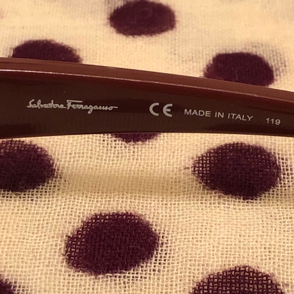 Ferragamo Sunnies